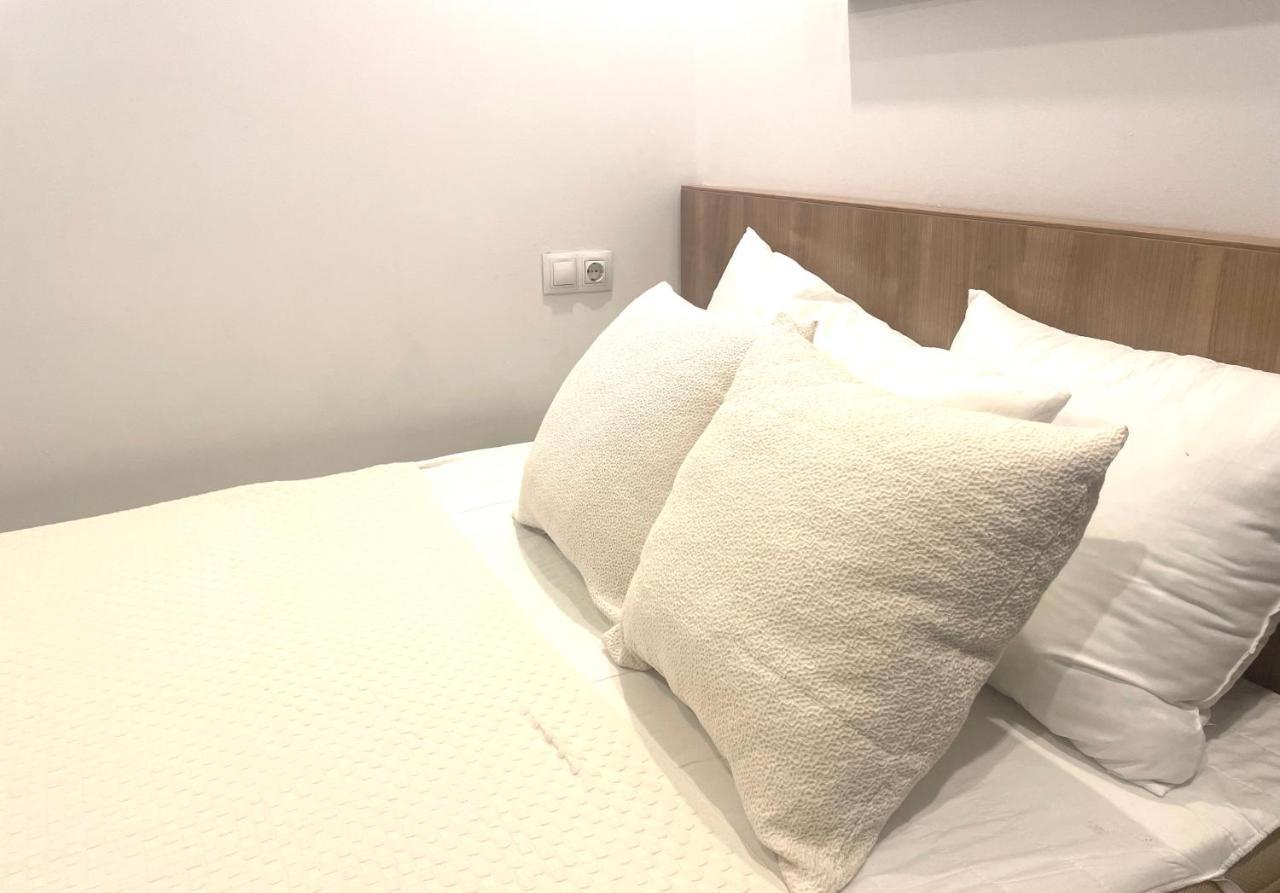 Loft En El Mercado Del Fontan Овиедо Екстериор снимка